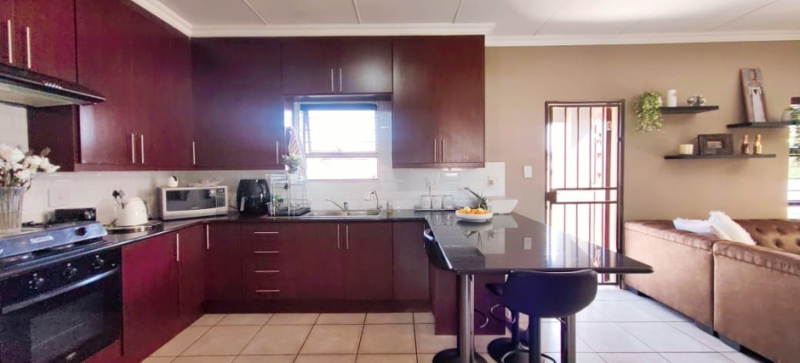 2 Bedroom Property for Sale in Waterberry Estate North West